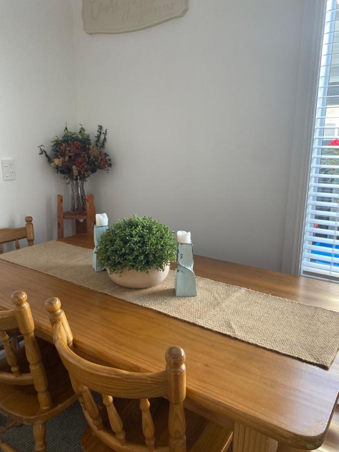 Wee Blue Bnb- Central Cosy Villa تيمارو المظهر الخارجي الصورة